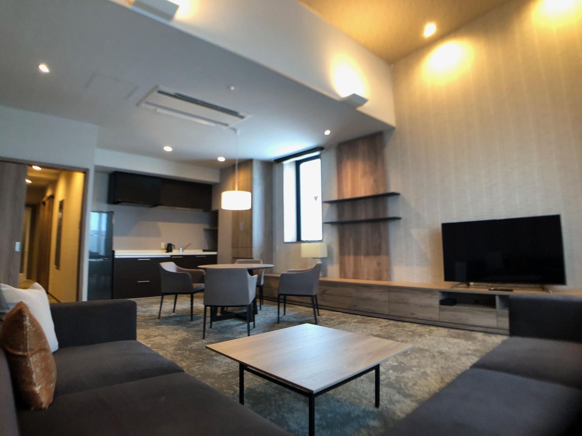 Winery Hotel And Condominium Hitohana NakaNakafurano Esterno foto
